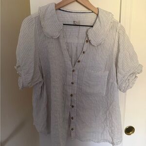 Pilcro White Button-Up Blouse